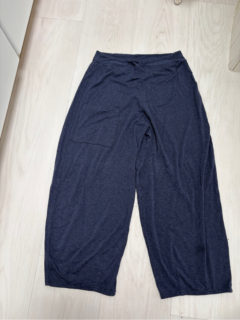 Wide Leg Knit Lounge Pants - blue FH clothing comfy crop pant. Size  large in
